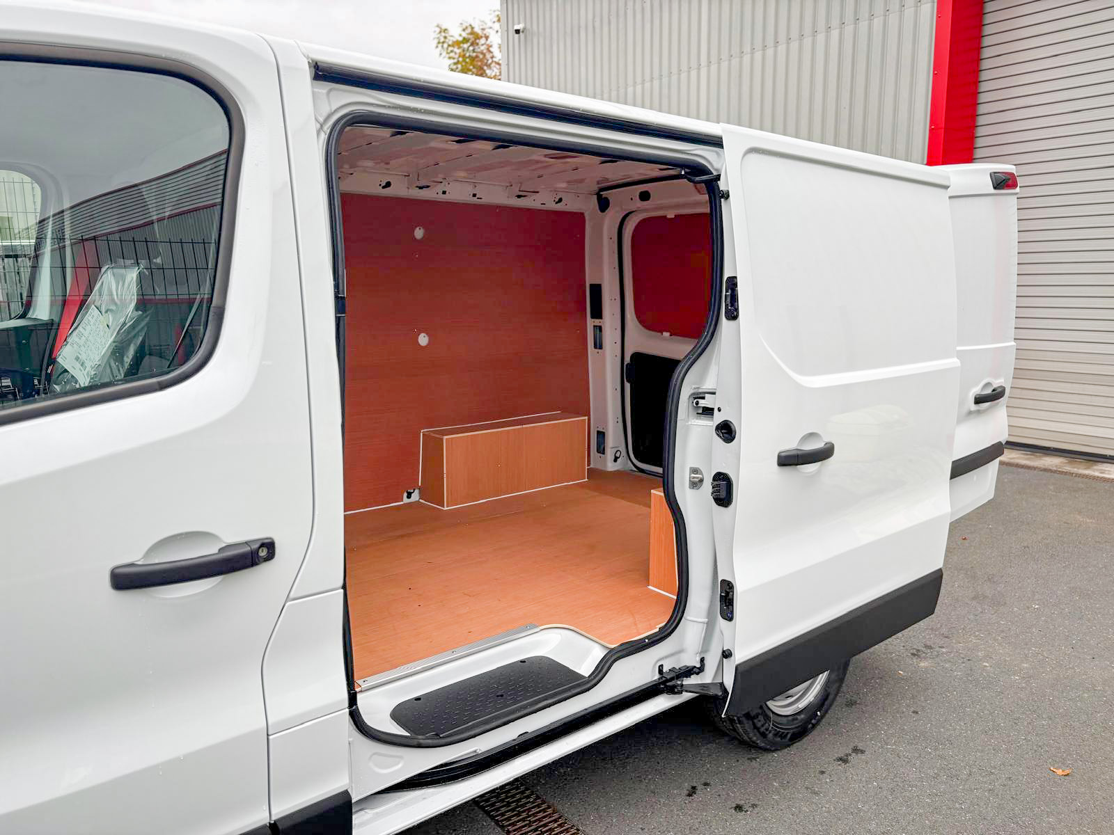 WhatsApp Image 2025-10-15 at 13.12.00_bd0d0545