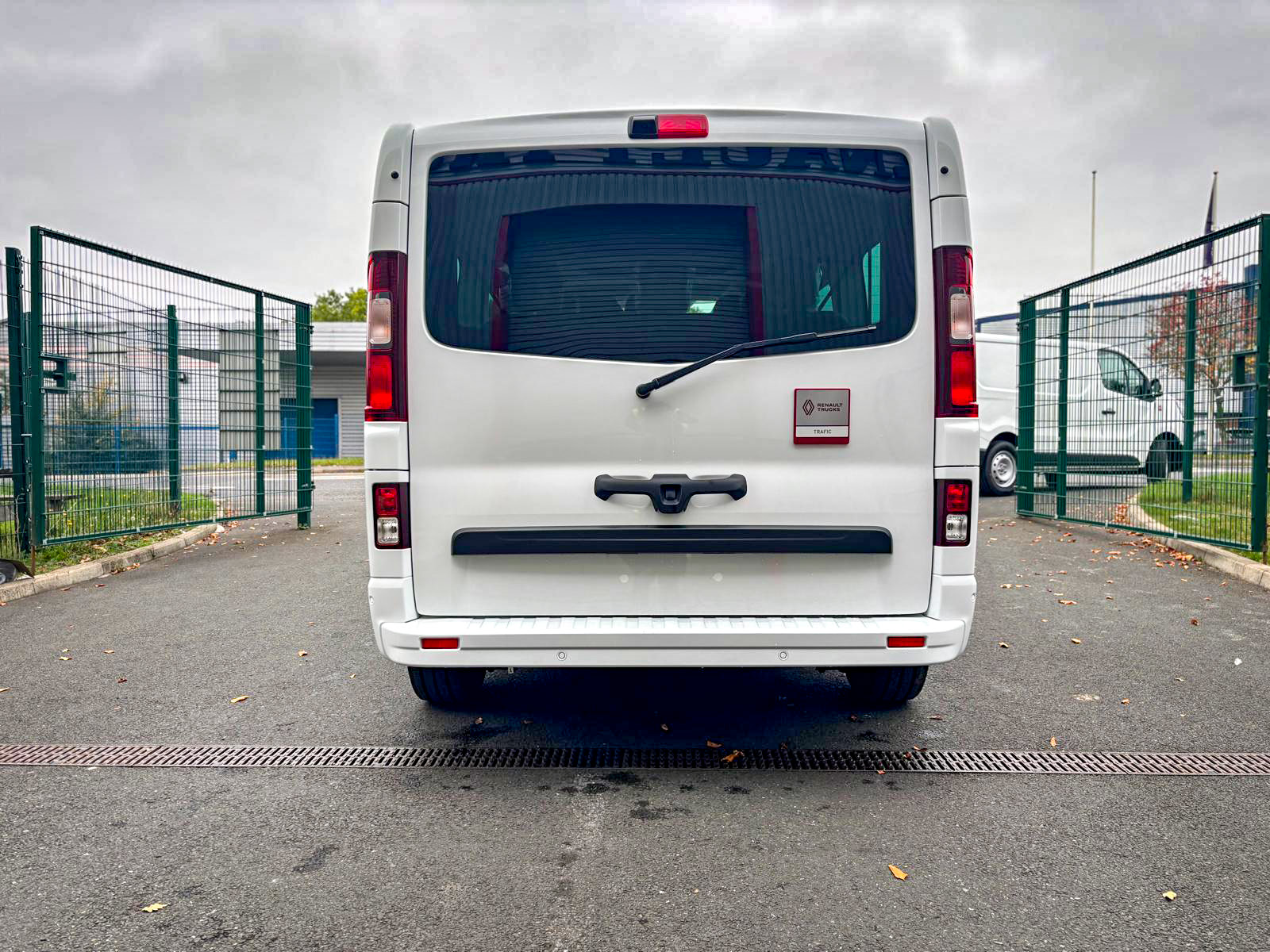 WhatsApp Image 2025-10-15 at 13.13.23_db37ac48