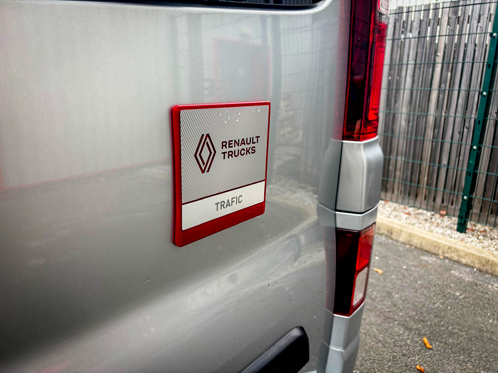 WhatsApp Image 2025-10-15 at 13.36.00_fc3ceb80