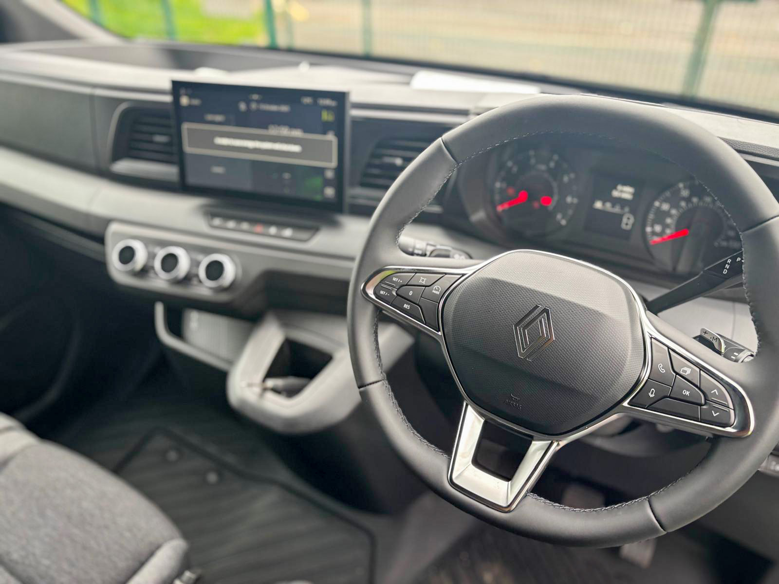 WhatsApp Image 2025-10-15 at 13.36.54_165cc731