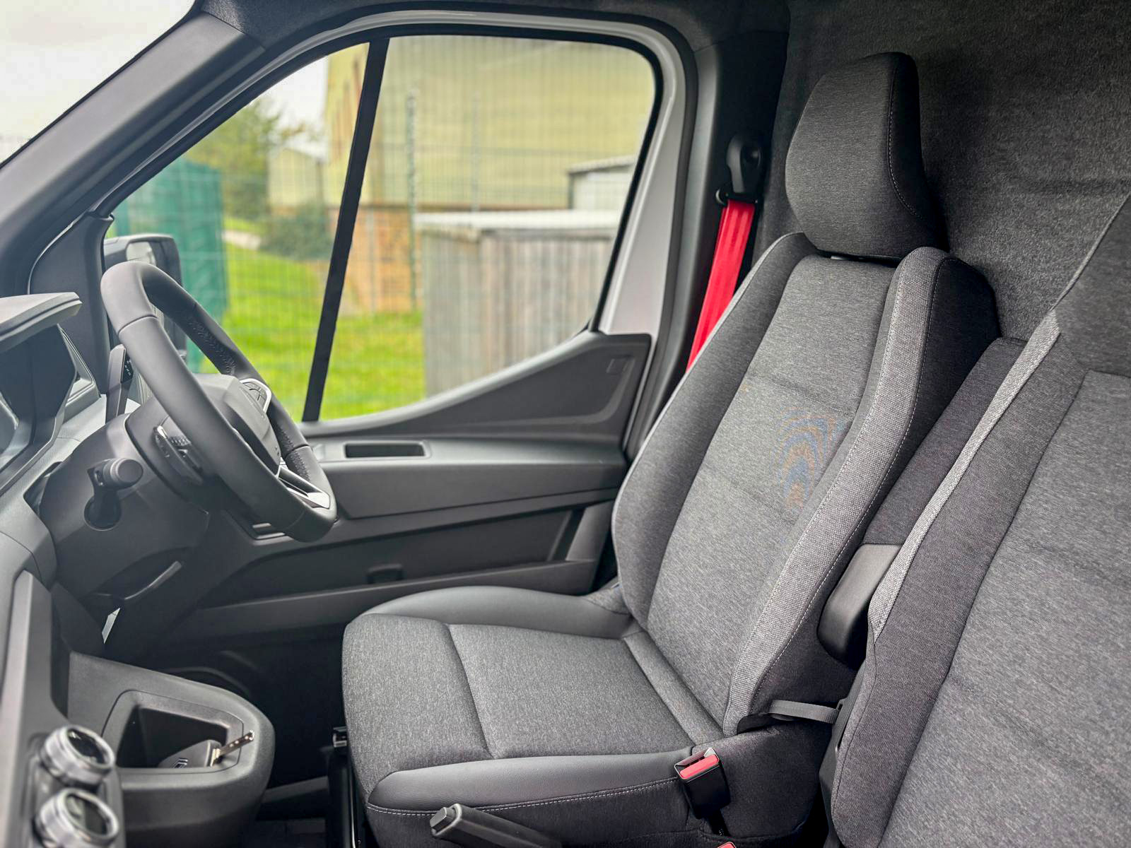 WhatsApp Image 2025-10-15 at 13.36.54_60ab6e16