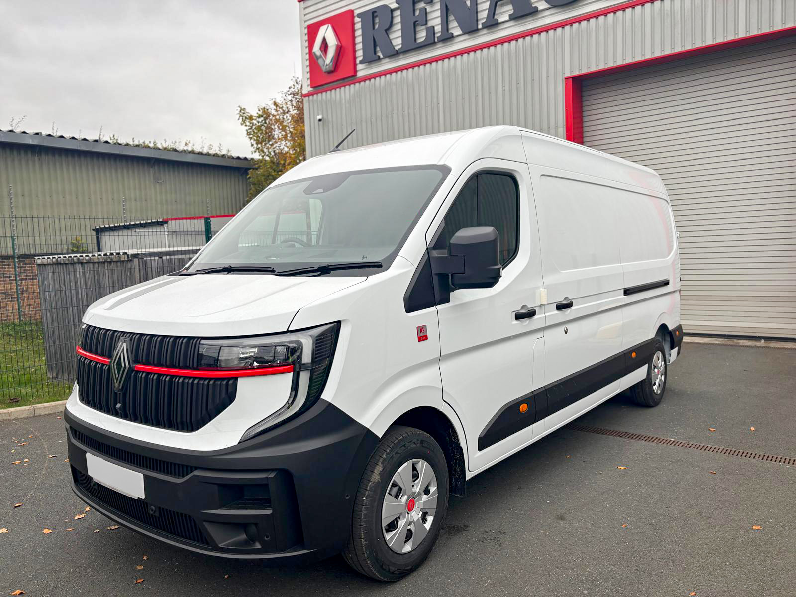 WhatsApp Image 2025-10-15 at 13.36.54_c5bad780