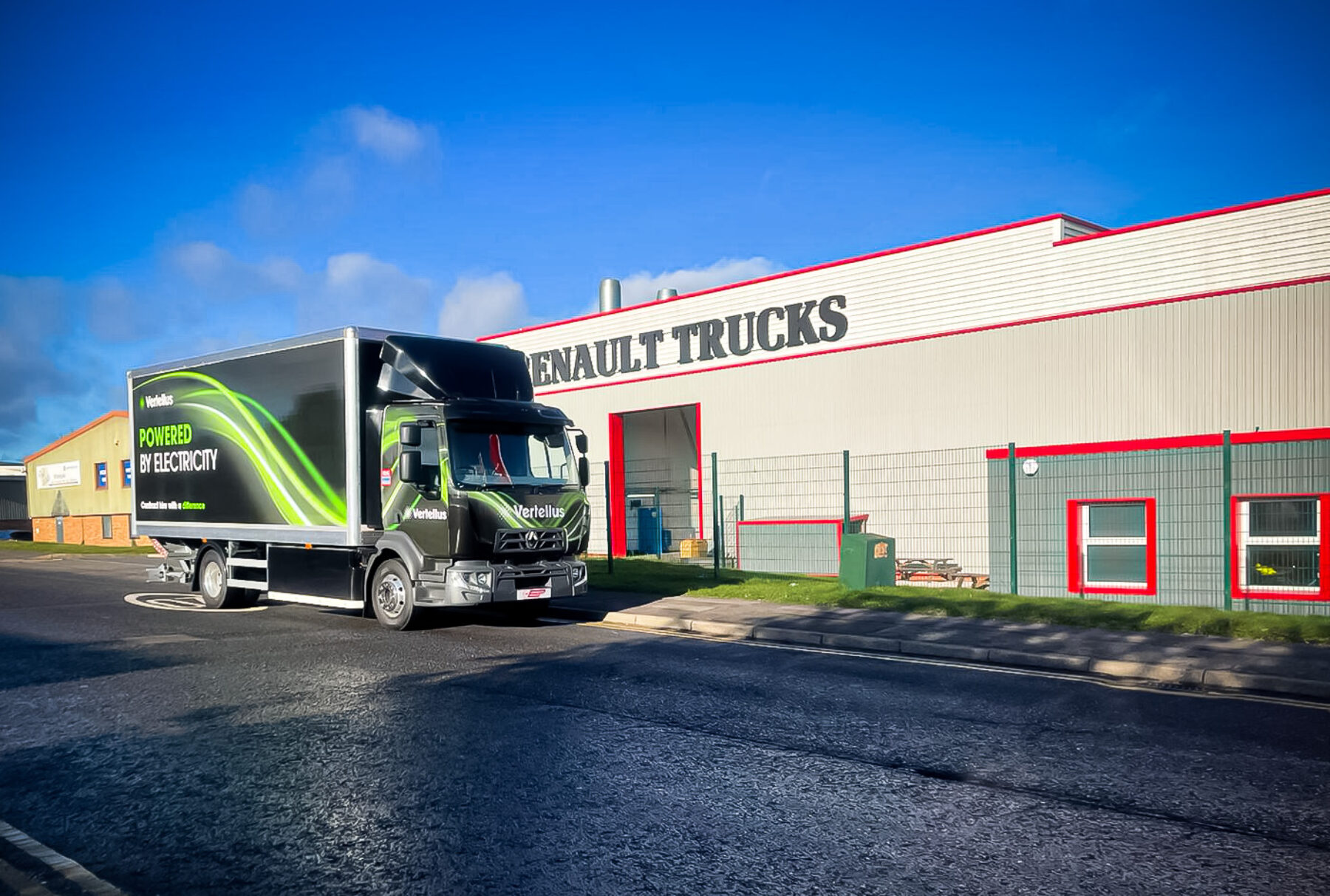 WhatsApp-Image-2023-01-27-at-16.28.40-1800×0-c-default