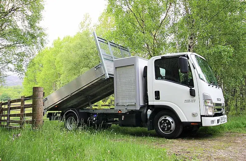 ITUK-Banner-N35-Utilitruck-Forest-Image-2