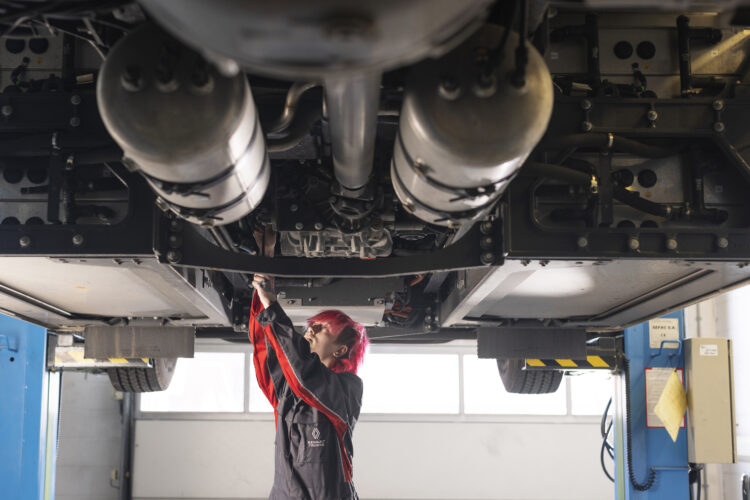 001A2862-750×0-c-default