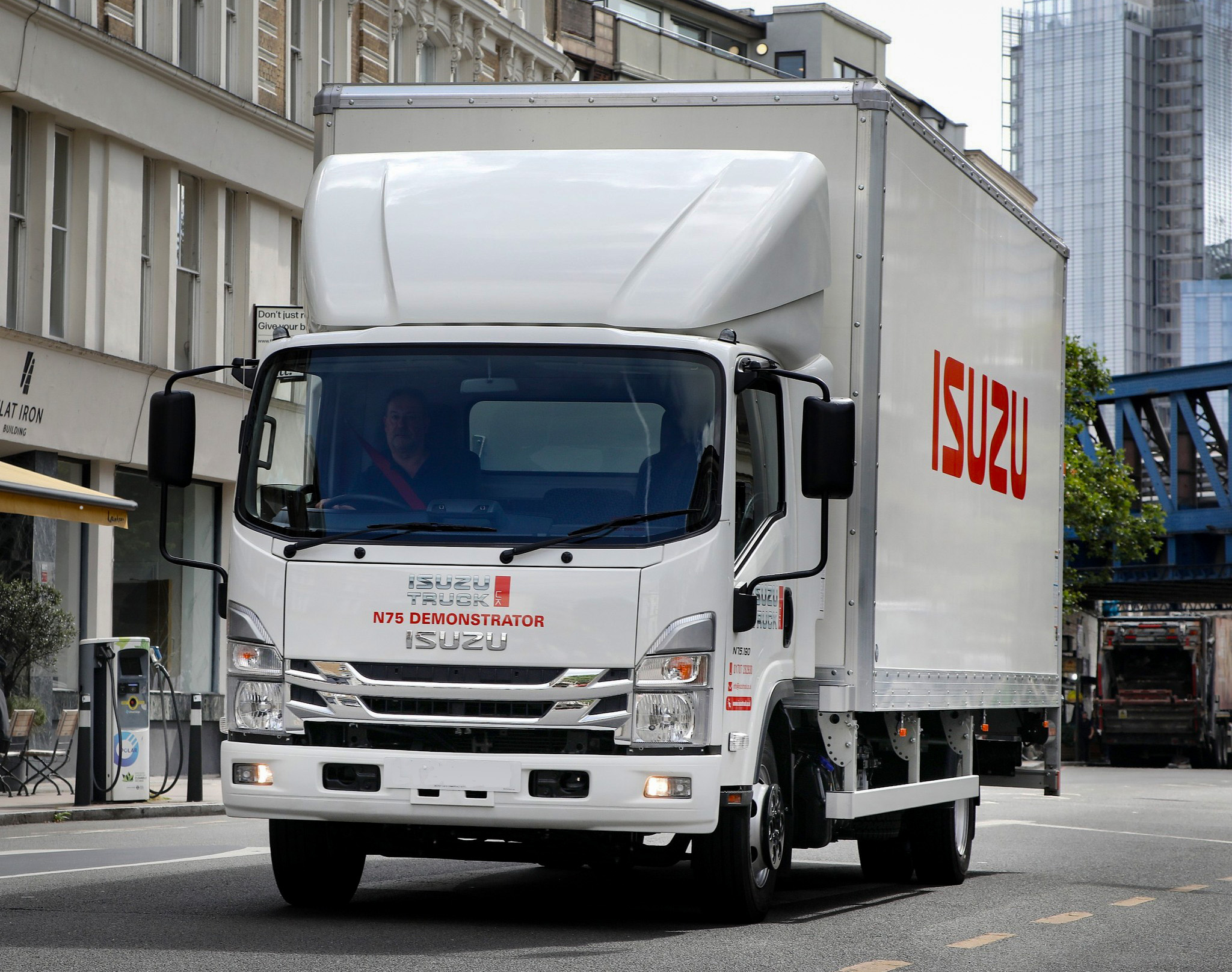 597565268_1284108617092196_2592861695857231278_n