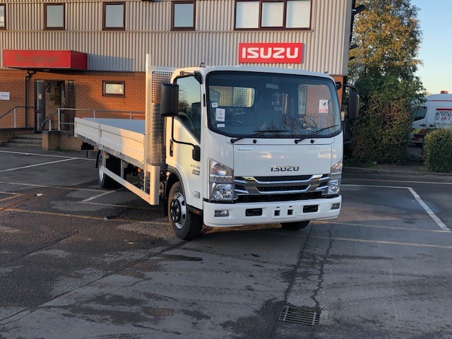 7.5-tonne-dropside-2-4-1