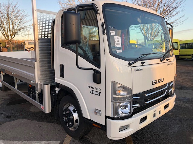 7.5-tonne-dropside-3-4-1