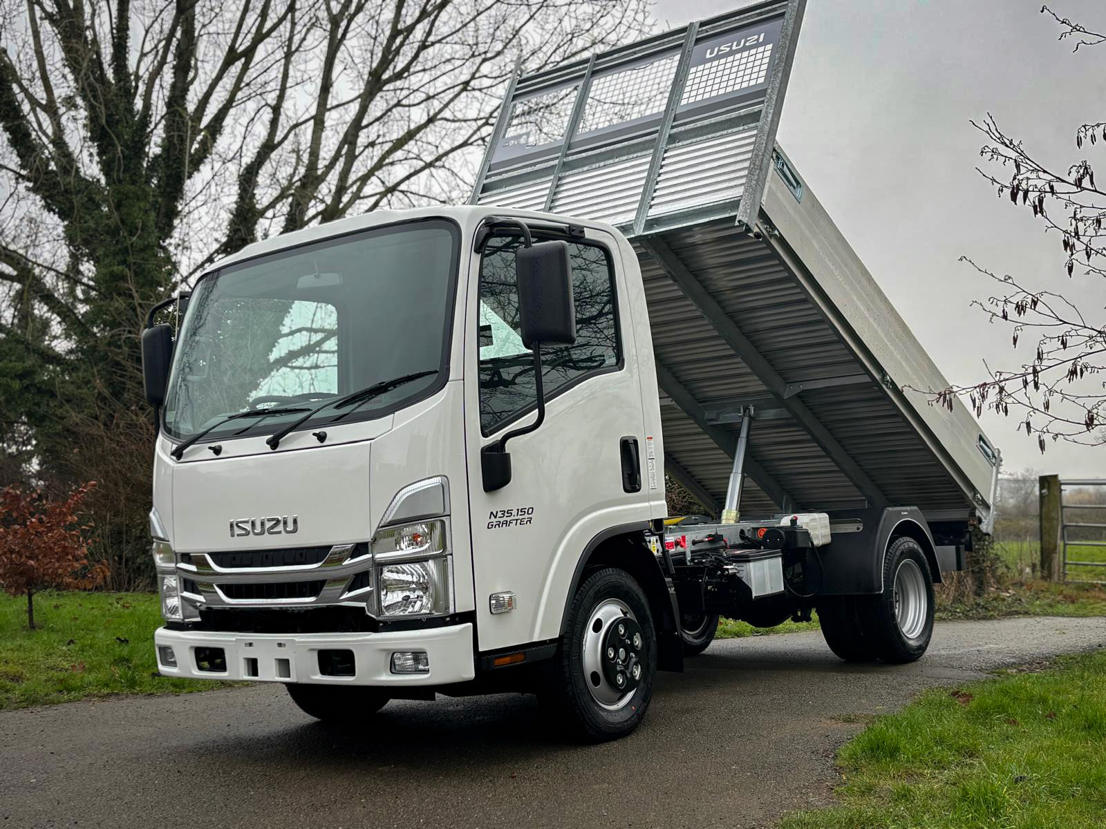 WhatsApp Image 2026-02-05 at 15.23.32