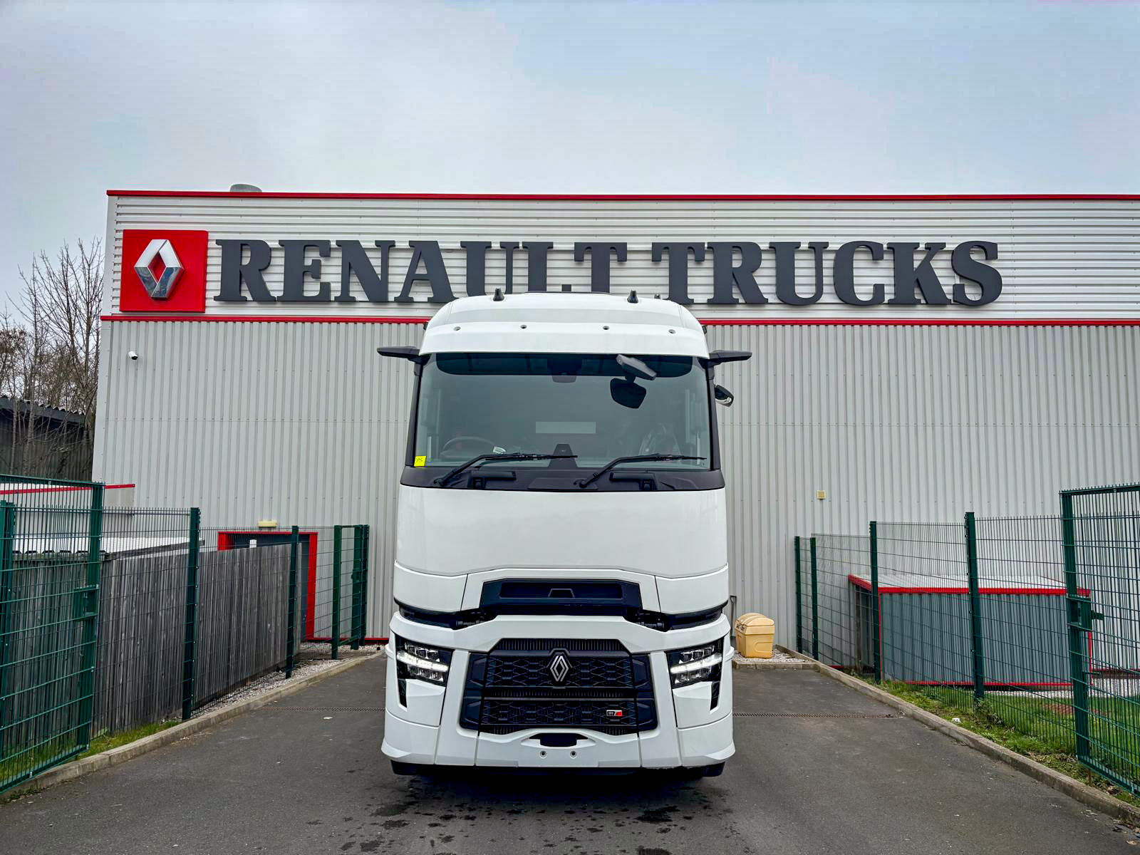 20260310_143428000_iOS 1 1