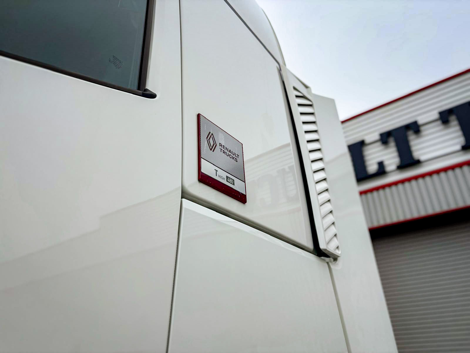 20260310_143448000_iOS 2