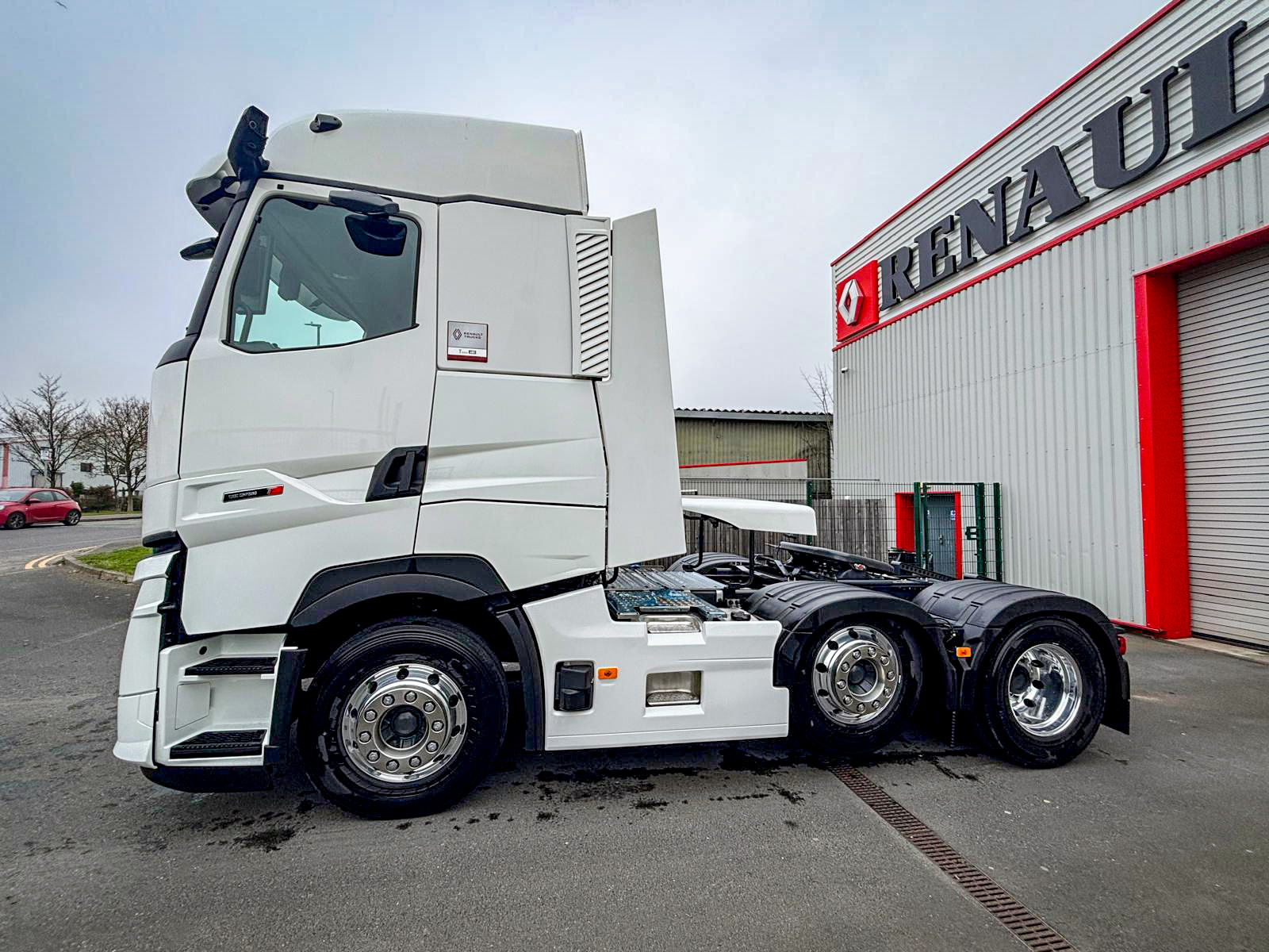 20260310_143448000_iOS 3