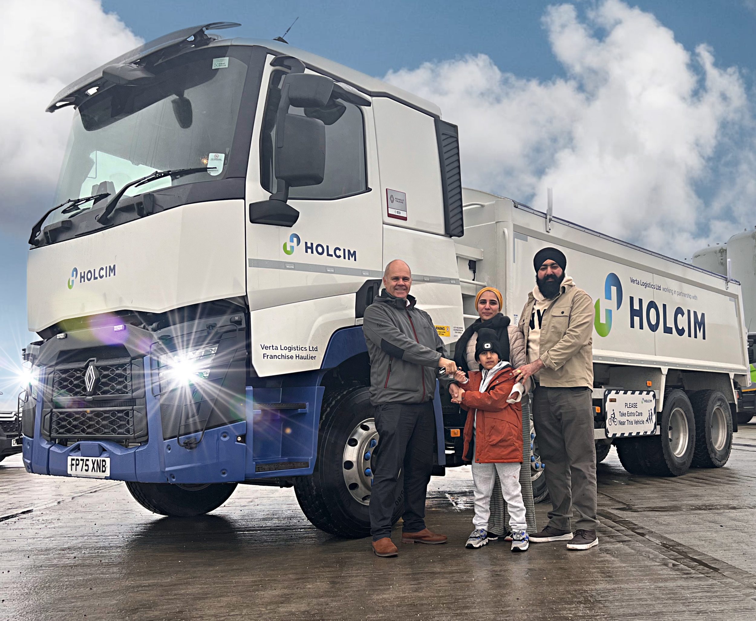 6AE60571-7BFC-4C07-9832-78F003DAEBED